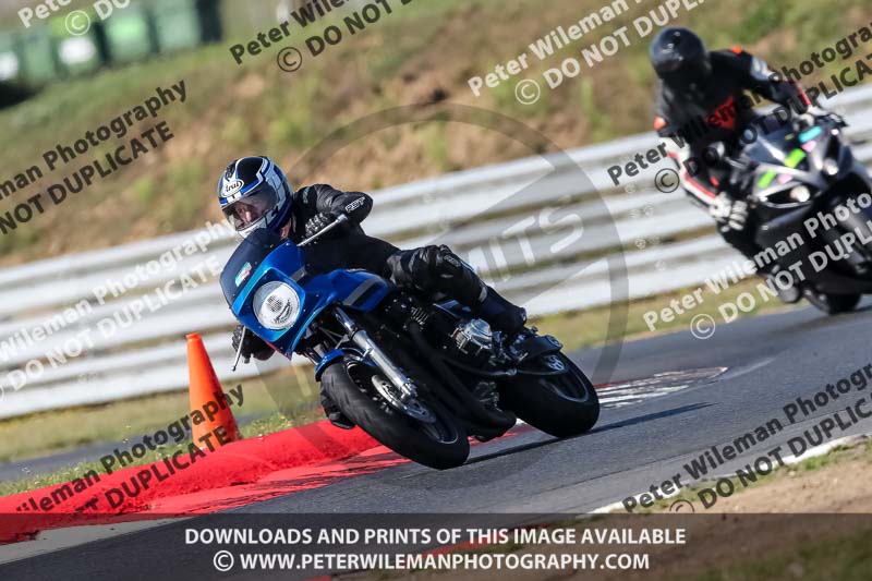 enduro digital images;event digital images;eventdigitalimages;no limits trackdays;peter wileman photography;racing digital images;snetterton;snetterton no limits trackday;snetterton photographs;snetterton trackday photographs;trackday digital images;trackday photos